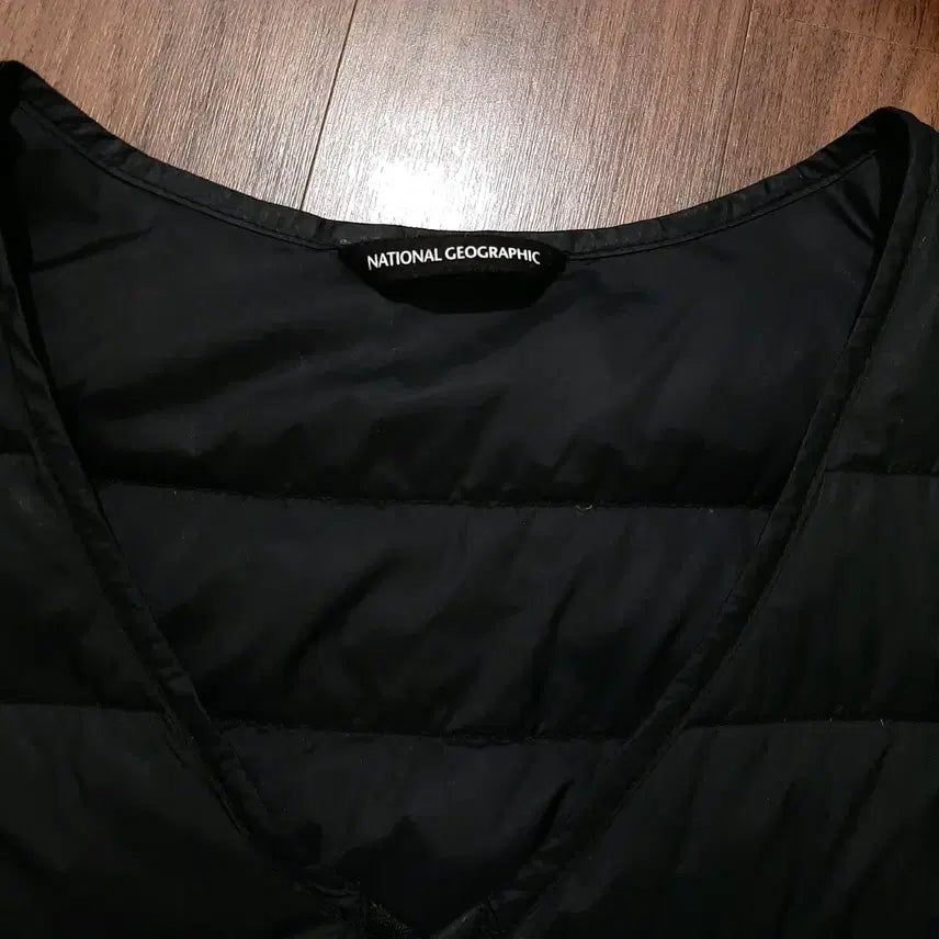[BUNJANG] National Geographic Goose Down Padded Vest / 내셔널지오그래픽 블랙 구스다운 패딩 조끼M