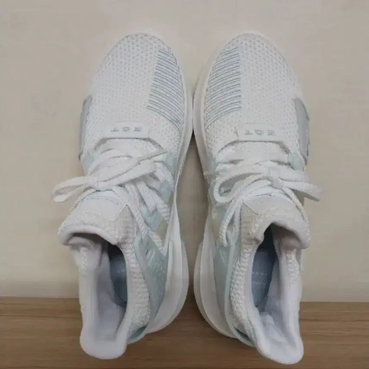 [BUNJANG] Adidas Originals EQT Basket ADV Sneakers (245) / 여성 아디다스 오리지널스 EQT 바스켓 ADV 운동화 (245)