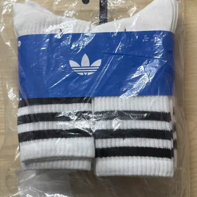 [BUNJANG] Adidas Crew Socks (Small, 6) / 아디다스 크루삭스 양말 스몰 6개