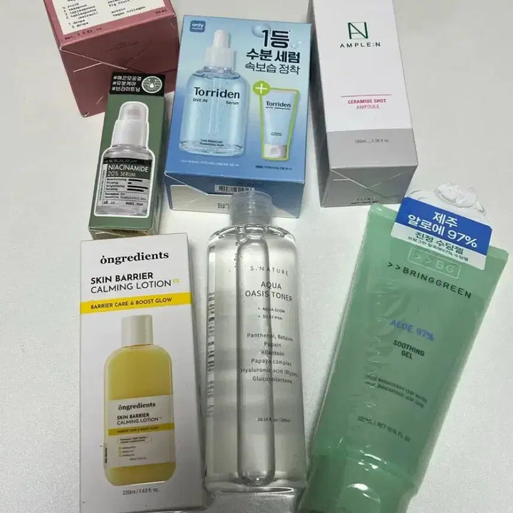 [BUNJANG] Assorted Skincare Products Bundle / 토리든 다이브인 세럼, 온그리디언츠 로션, 에스네이처 토너, 휩드