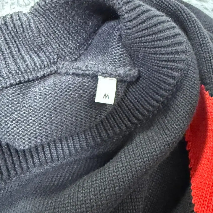 [BUNJANG] BTS Big Logo Intarsia Knit / 아미 빅로고 인타르시아 니트