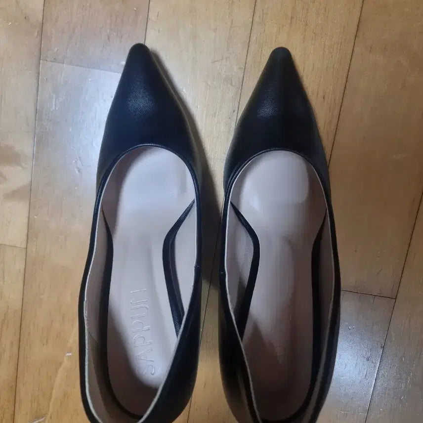 [BUNJANG] 9cm Stiletto Heels (Size 235mm) / 사뿐 스틸레토힐 9센티 235 mm
