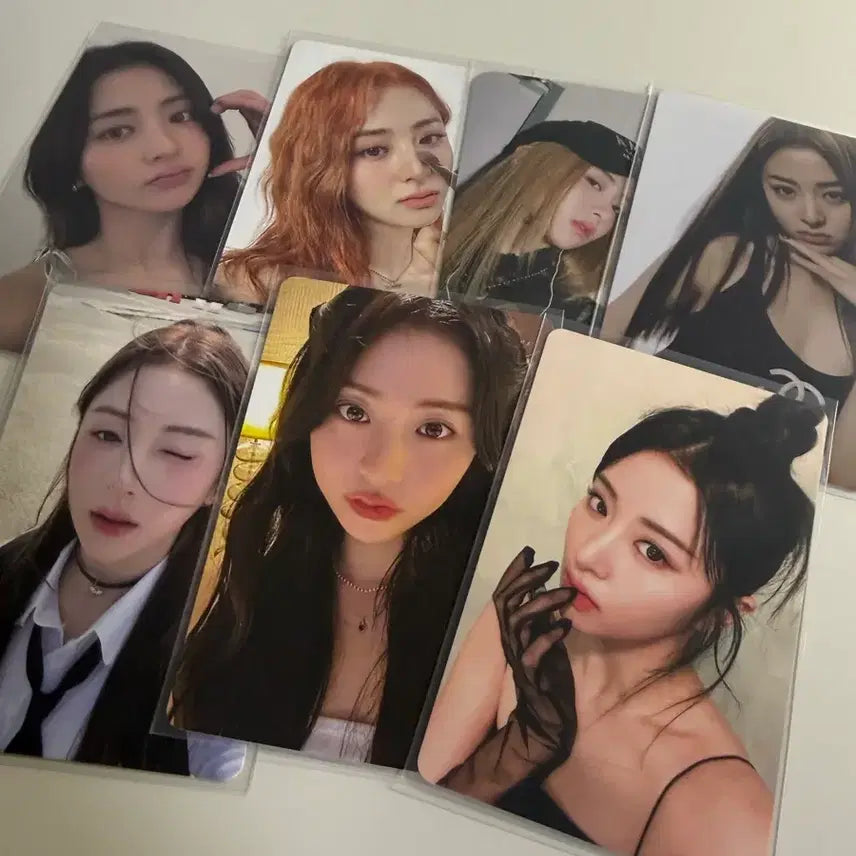 르세라핌 허윤진 포카 일괄