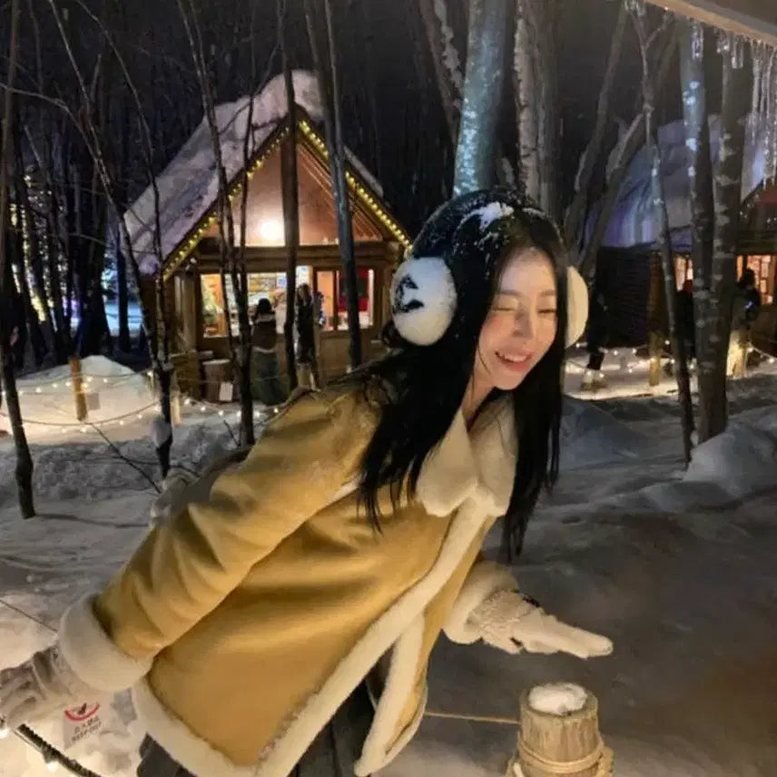 [BUNJANG] Cignature Belle Mustang / 시예 리아 무스탕 (무스탕 모자 무료증정)