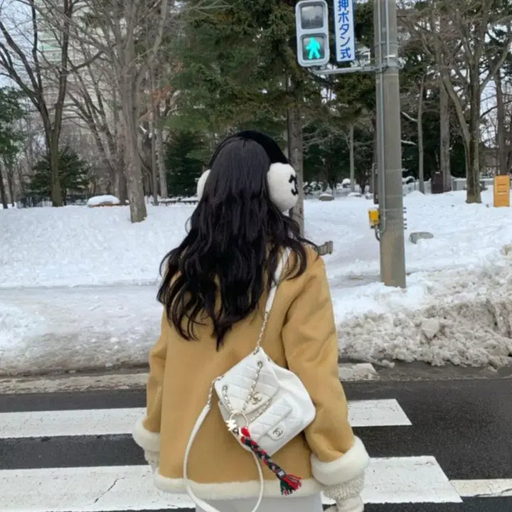 [BUNJANG] Cignature Belle Mustang / 시예 리아 무스탕 (무스탕 모자 무료증정)