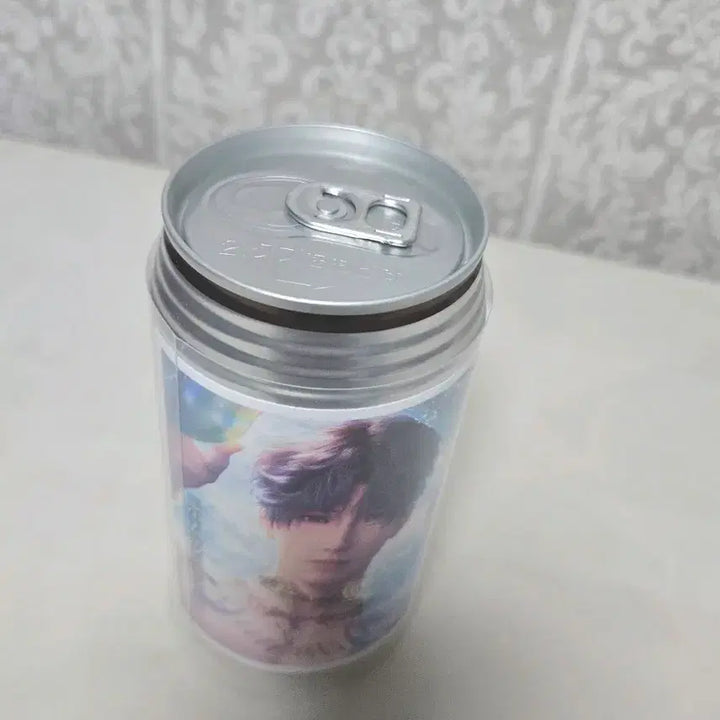 [SOLD OUT] 럽딥2주년 기욱 호무라 일본 산토리 자판기 콜라보 라벨 캔 우롱차