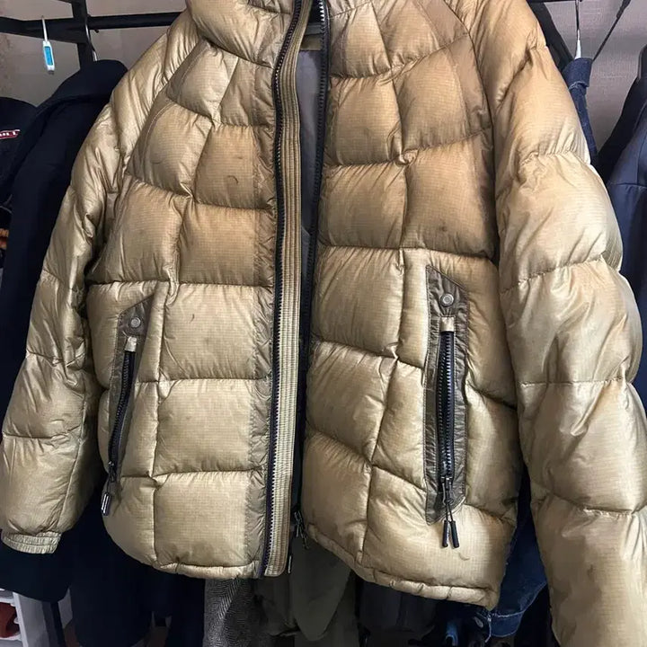[BUNJANG] Lockheed Martin Padded Jacket Beige Size 2 / 록히드마틴 패딩 베이지 2사이즈