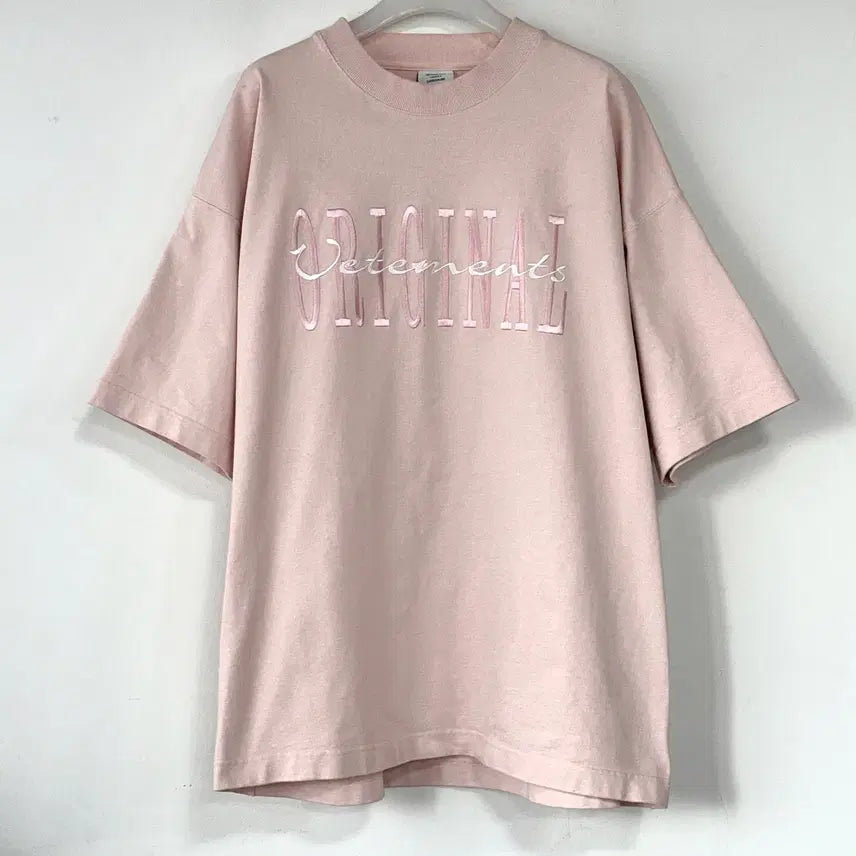 [BUNJANG] VETEMENTS 24 Original Logo Print T-Shirt / 베트멍 24 오리지널 로고 프린트 티셔츠