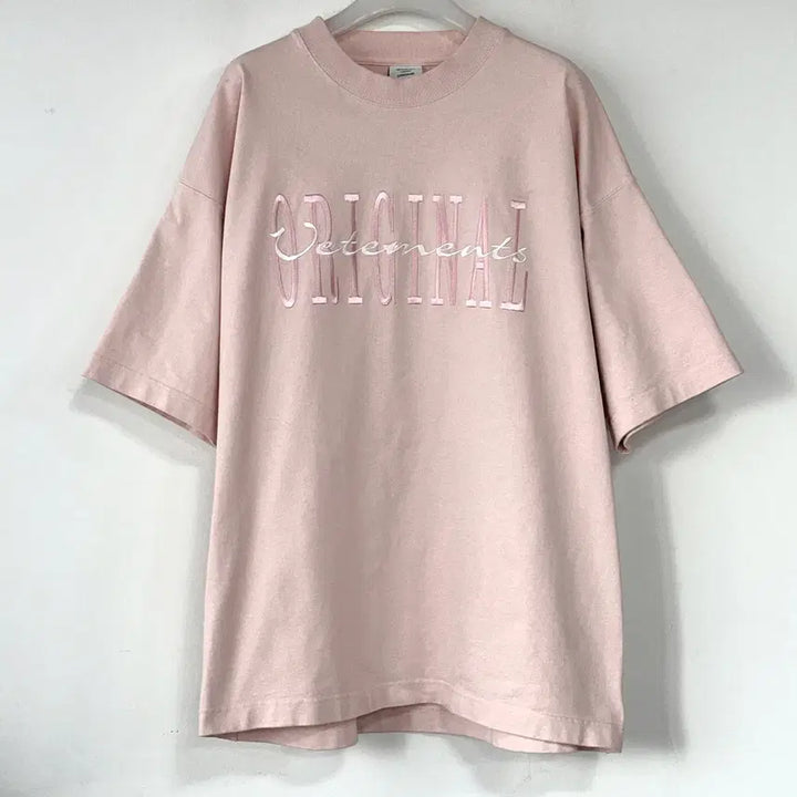 [BUNJANG] VETEMENTS 24 Original Logo Print T-Shirt / 베트멍 24 오리지널 로고 프린트 티셔츠