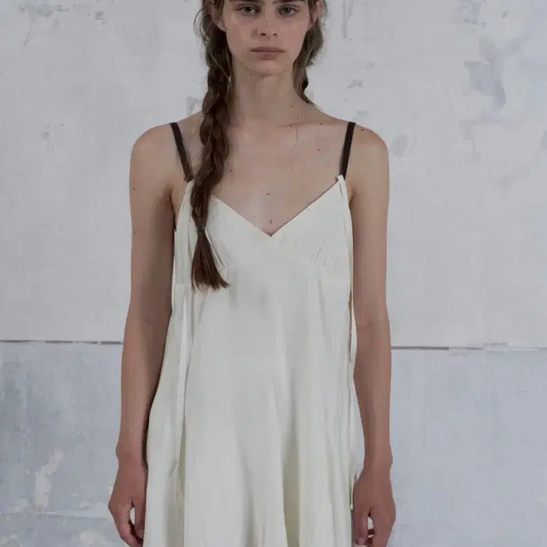 [SOLD OUT] (새상품) 포에토 foeto soft ending dress S