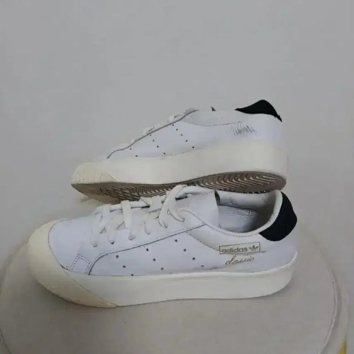 [BUNJANG] Adidas Everline Classic Sneakers (220) / 여성 아디다스 에버린 클래식 스니커즈 운동화 (220)