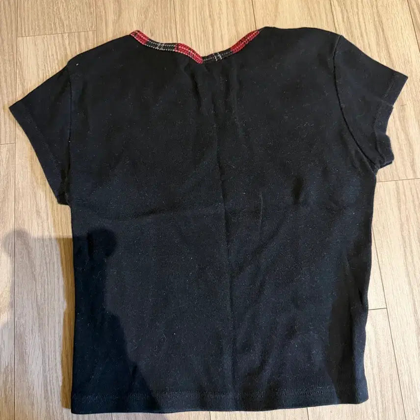 [BUNJANG] Brandy Melville Baby Tee / 브랜디멜빌 베이비티 슬림핏 크롭 반팔