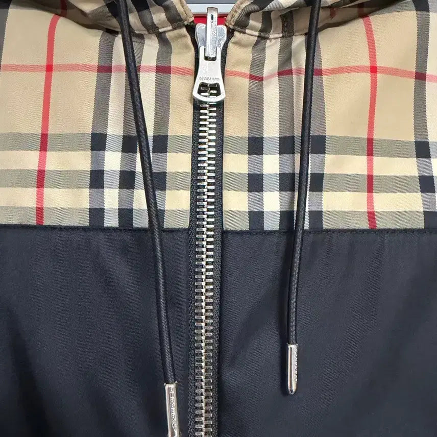 [BUNJANG] Burberry Reversible Windbreaker / 버버리 리버시블 비람막이