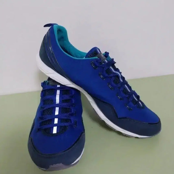 [BUNJANG] Adidas Stella McCartney Running Shoes (250) / 여성 아디다스 스텔라 맥카트니 러닝화, 조깅화(250)