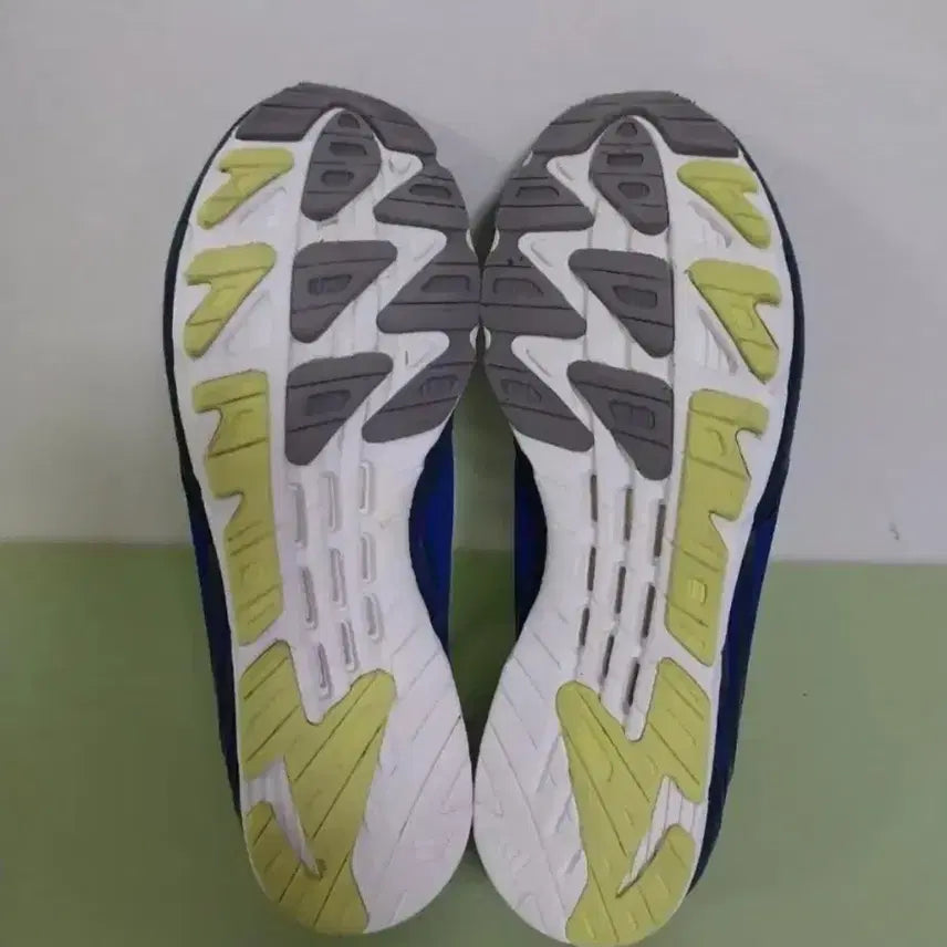 [BUNJANG] Adidas Stella McCartney Running Shoes (250) / 여성 아디다스 스텔라 맥카트니 러닝화, 조깅화(250)