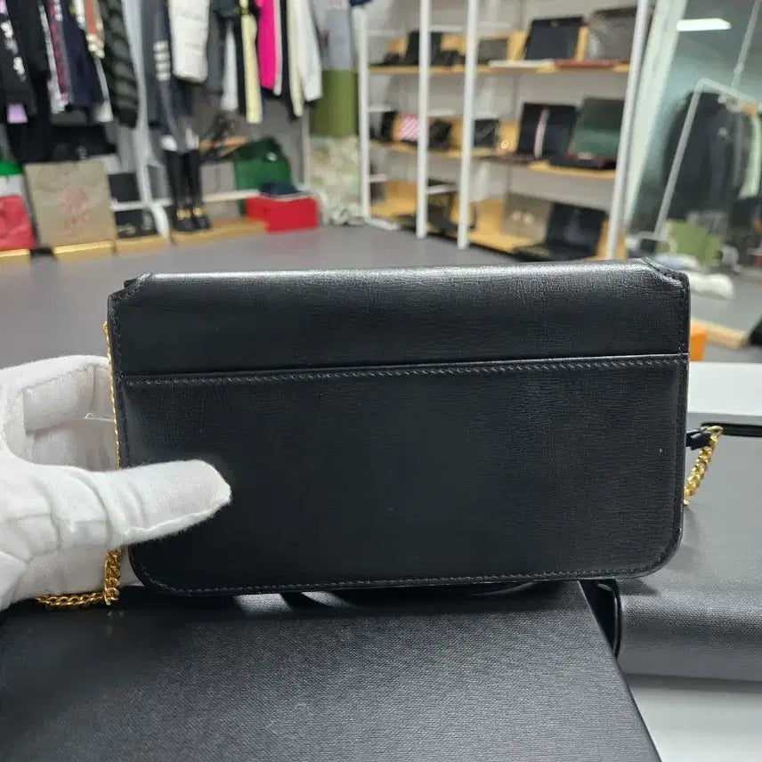 [SOLD OUT] [40%할인] 입생로랑 폰홀더백
