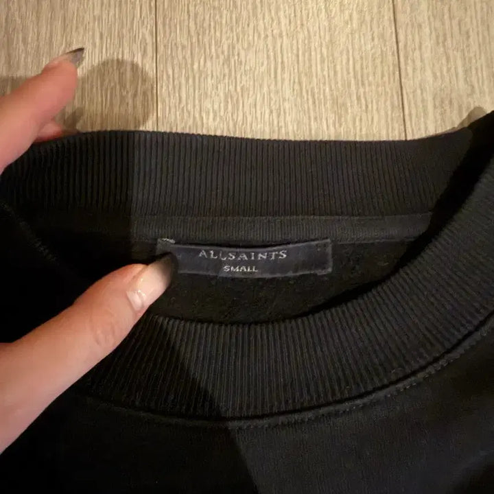 [BUNJANG] AllSaints Small Black Sweatshirt / 올세인츠 스몰 맨투맨