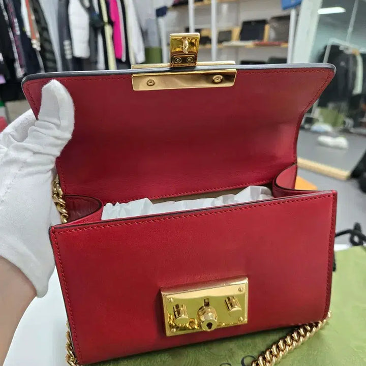 [SOLD OUT] [40%할인] 구찌 패들락 숄더백