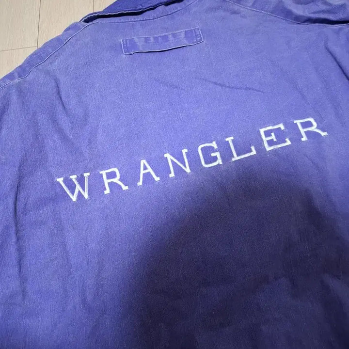[BUNJANG] Wrangler 90s Brush Popper Blouson Jacket / 90s 랭글러 브러쉬 팝퍼 후면 로고 블루종 판매합니다