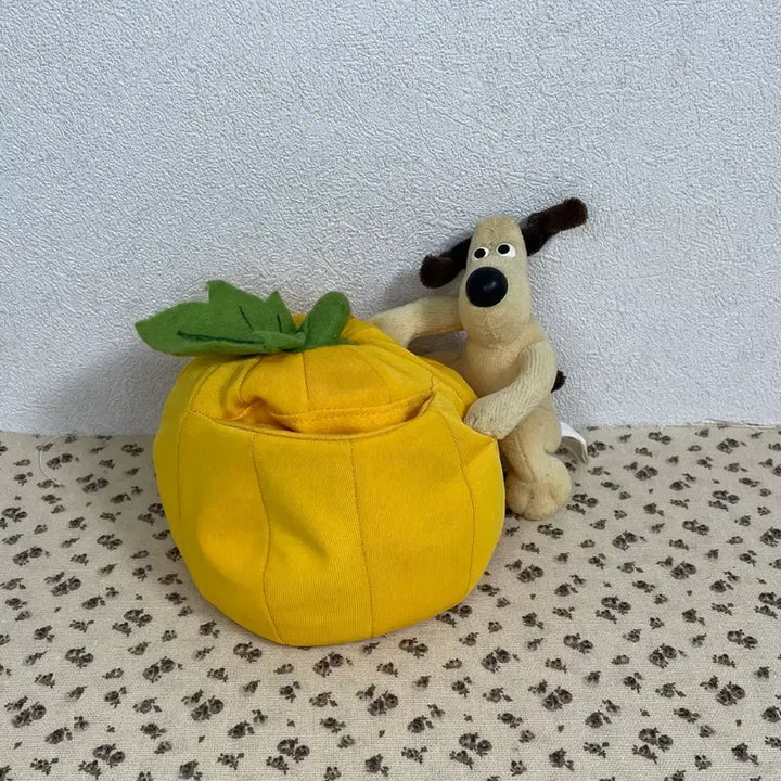 [BUNJANG] Vintage Gromit Doll / 호박 그로밋 인형 고전 빈티지