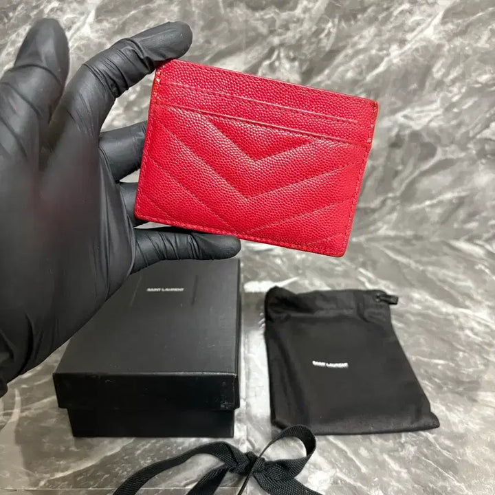 [BUNJANG] YSL Grand De Poudre Matelasse Card Wallet / 입생로랑 그랑 드 뿌드르 마틀라세 카드지갑