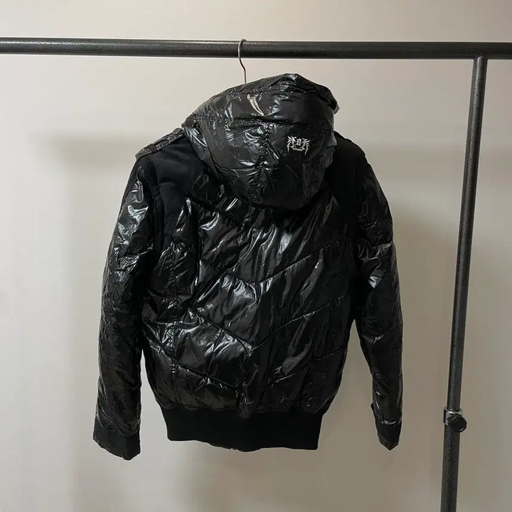 [BUNJANG] Buckaroo Detachable Glossy Padded Jacket / (L) Buckaroo 버커루 디테쳐블 글로시 유광 패딩