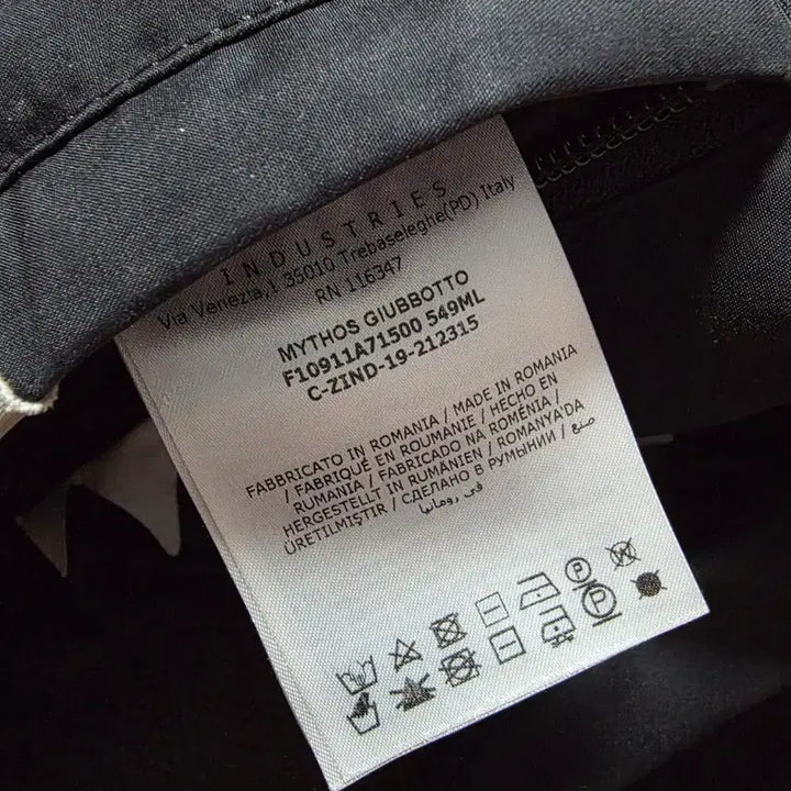 [BUNJANG] Moncler Mythos Windbreaker Hooded Jacket / 몽클레어 블랙 로고 바람막이 후드 자켓