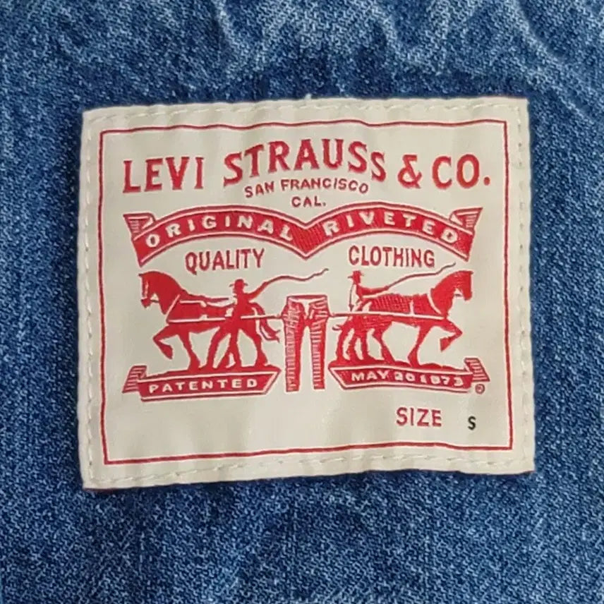 [BUNJANG] Levi's Charlotte Denim Coat Jacket / (S)리바이스 여성 샬롯 데님 코트 자켓 판매합니다