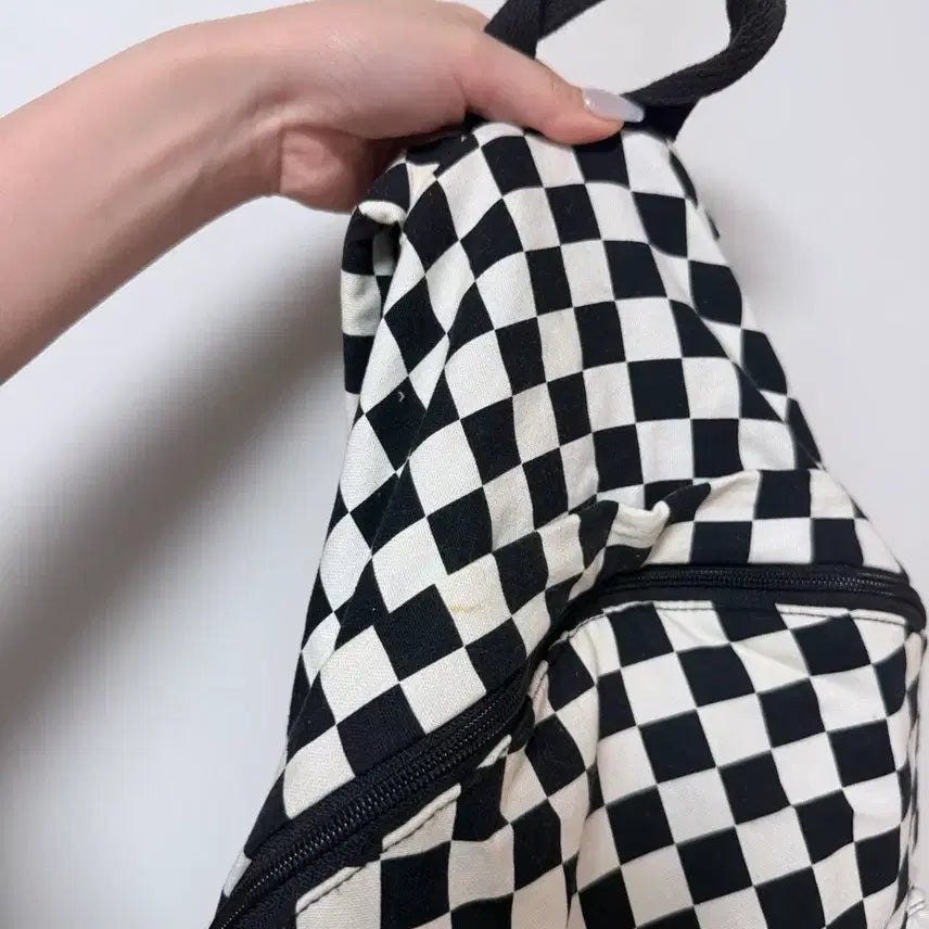 [BUNJANG] LUNDI.S Checkered Backpack / 런디에스 체커보드 백팩