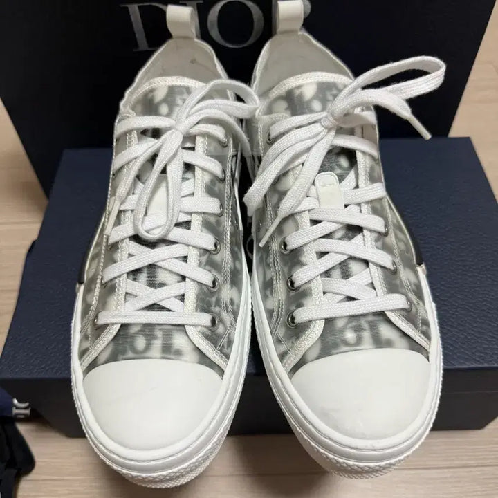 [BUNJANG] Dior B23 Low Oblique Canvas Sneakers / [42] 디올 b23 로우 오블리크 캔버스 화이트 & 블랙 매장판