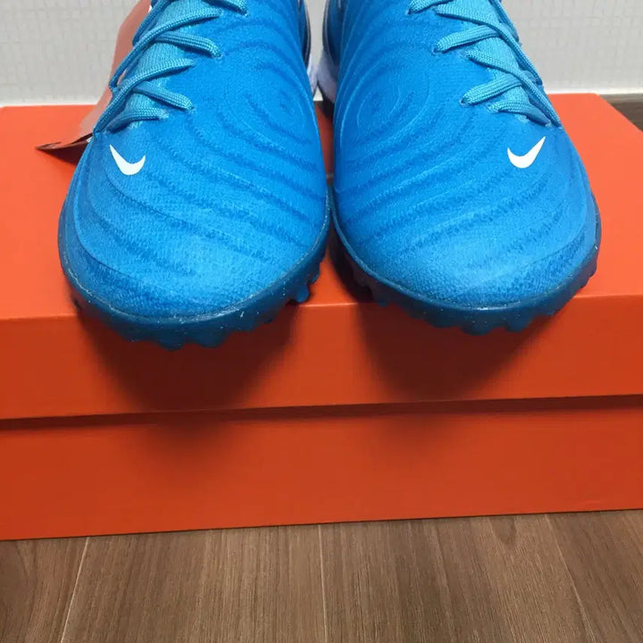 [BUNJANG] Nike Phantom GX2 Pro TF 'Mad Ambition' Soccer Cleats / <새상품> 나이키 팬텀GX2 프로 TF 매드앰비션팩 255mm
