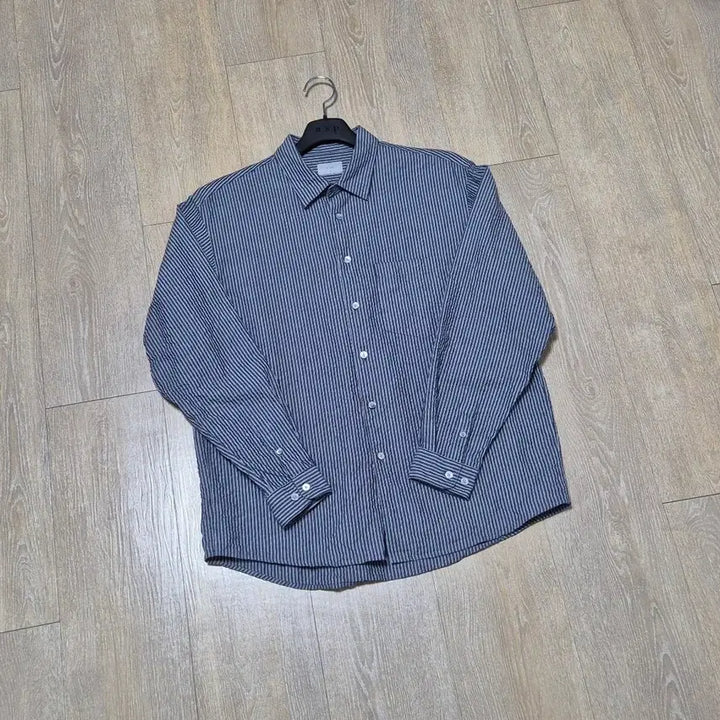 [SOLD OUT] 애습 스트라이프 셔츠