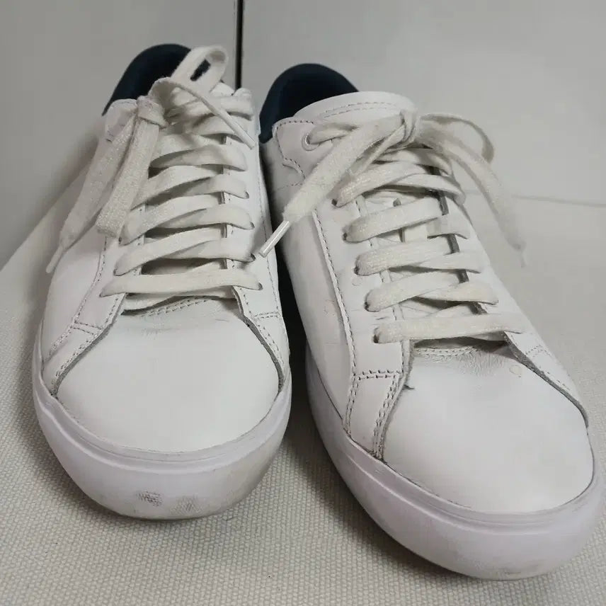 [BUNJANG] Lacoste Powercourt Leather White Sneakers / 라코스테 파워코트 레더 흰색 스니커즈