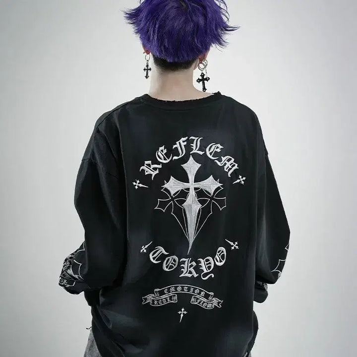 [BUNJANG] REFLEM Cross Embroidered Long T-Shirt / REFLEM 레플렘 크로스 자수 롱 티셔츠