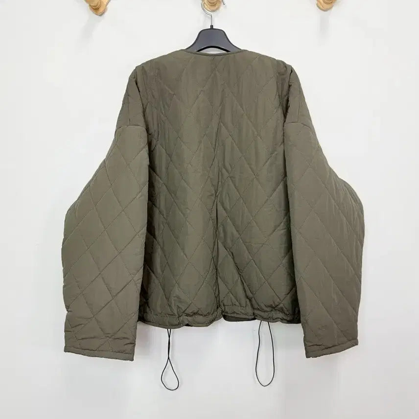 [BUNJANG] PVCS Quilted Short Jacket / PVCS 프븏스 퀼팅 숏점퍼