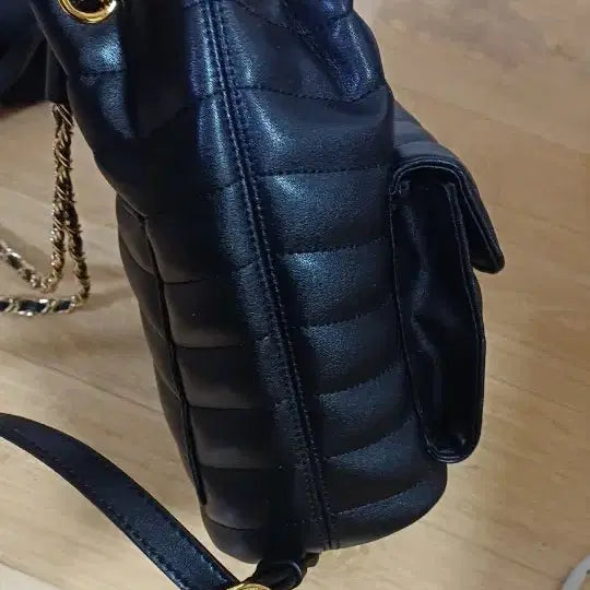 [BUNJANG] Metrocity Leather Quilted Mini Backpack / 메트로시티 소가죽 퀼팅 미니백팩