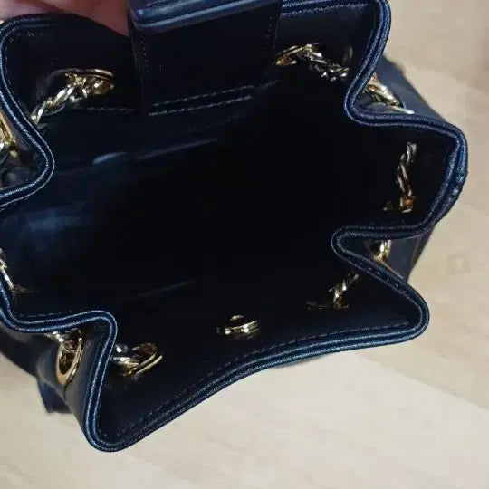 [BUNJANG] Metrocity Leather Quilted Mini Backpack / 메트로시티 소가죽 퀼팅 미니백팩