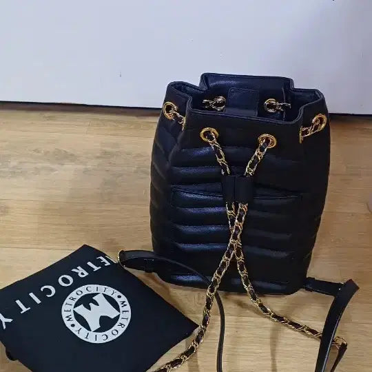[BUNJANG] Metrocity Leather Quilted Mini Backpack / 메트로시티 소가죽 퀼팅 미니백팩
