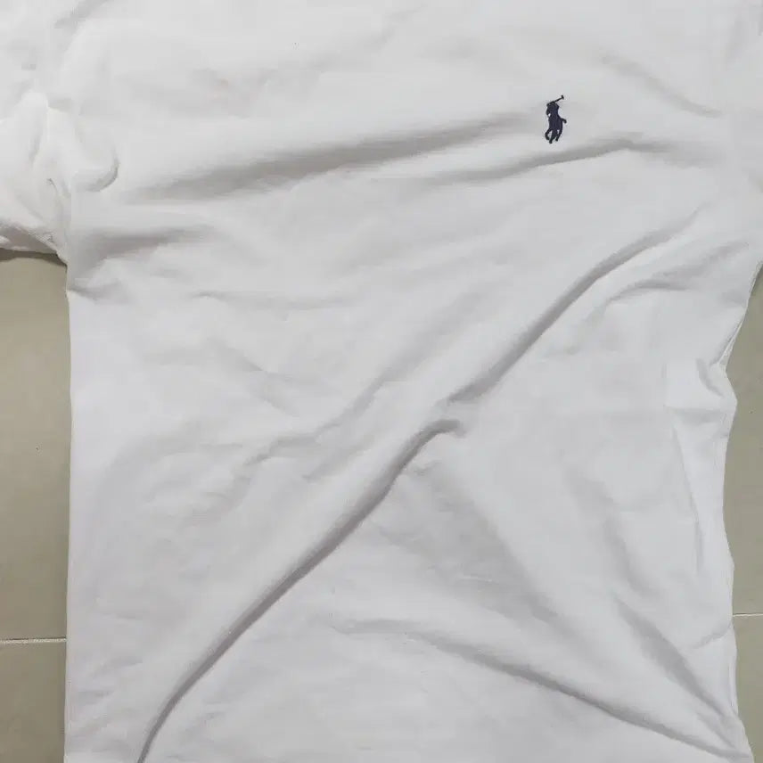 [BUNJANG] Full Sleeved T-shirt (M) / 풀로 반팔티 (M)