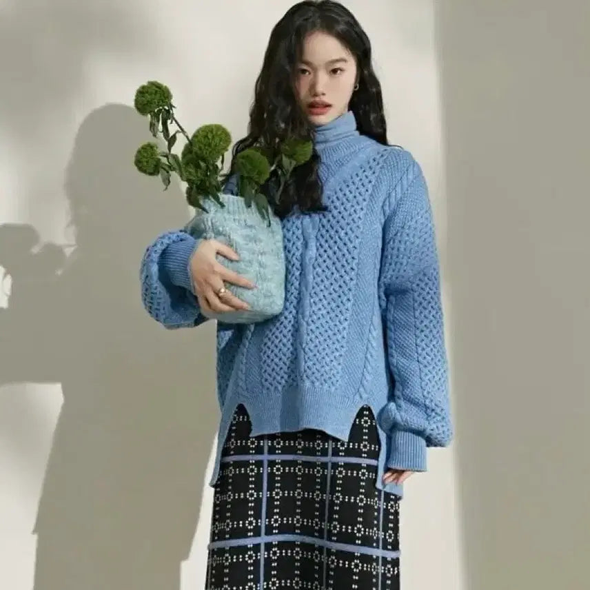[BUNJANG] Kuo Se Cable Knit Sweater / 쿠오세 케이블 절개 니트