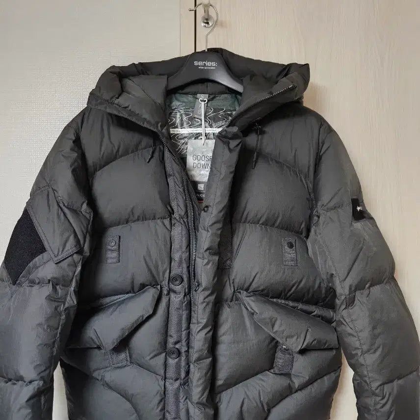 [BUNJANG] Series X Unaffected N2B Short Down Jacket / 시리즈 X 언어펙티드 N2B 숏다운 100 사이즈