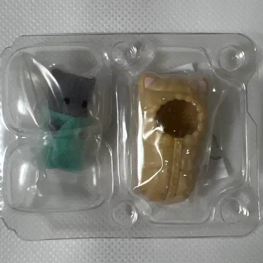 [BUNJANG] Sylvanian Families Baby Camping Sleeping Bag / 실바니안 아기 캠핑 침낭 고양이