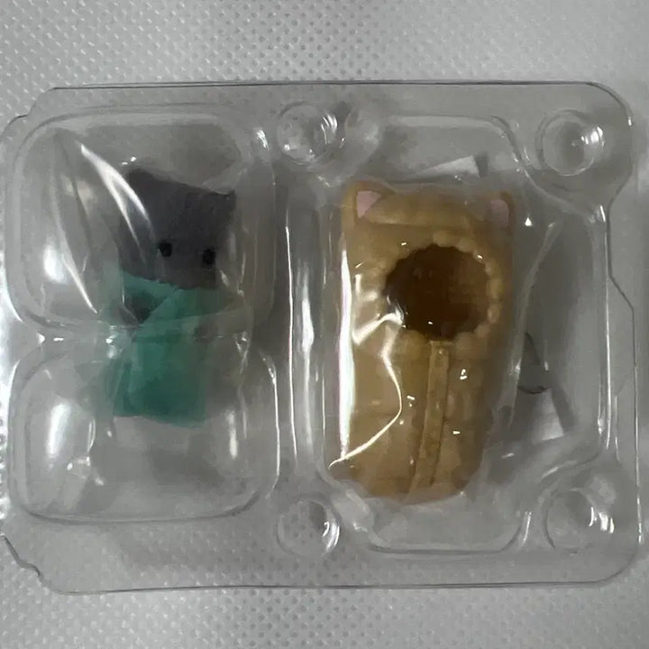 [BUNJANG] Sylvanian Families Baby Camping Sleeping Bag / 실바니안 아기 캠핑 침낭 고양이