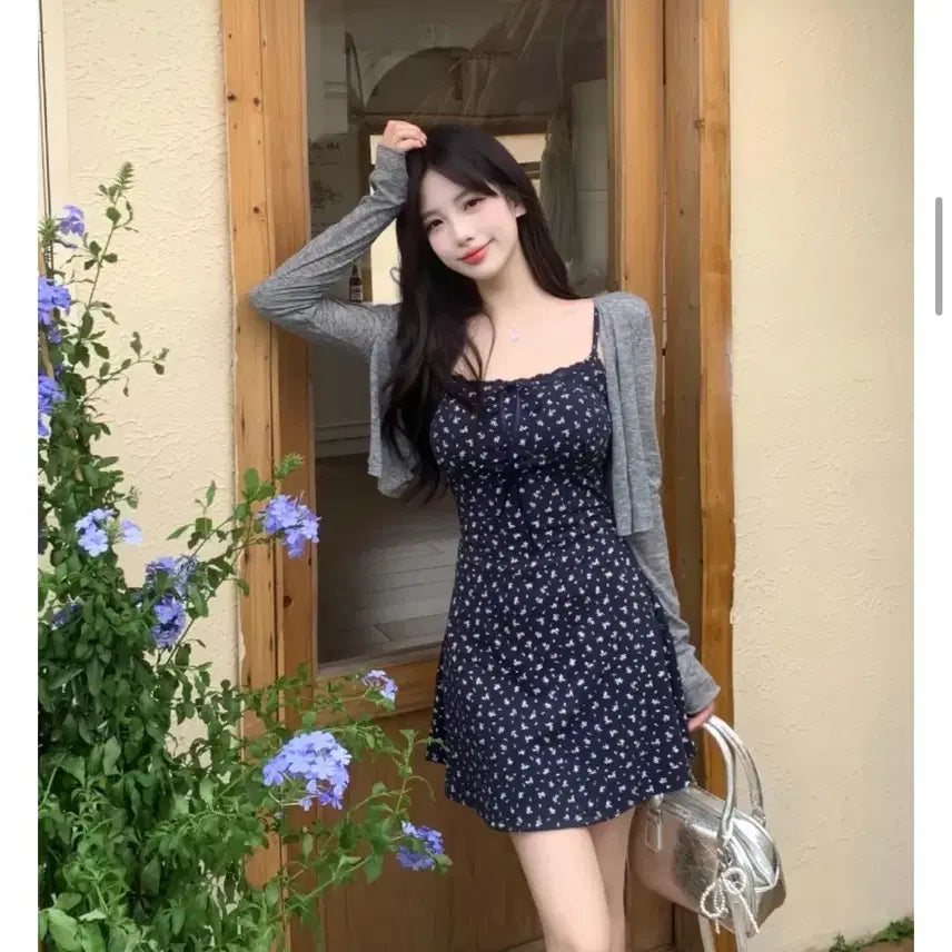 [BUNJANG] Floral Mini Dress and Cardigan Set - Navy / 플라워 꽃 미니 원피스 가디건 세트 리본 공항 여리핏 민소매 네이비 남색