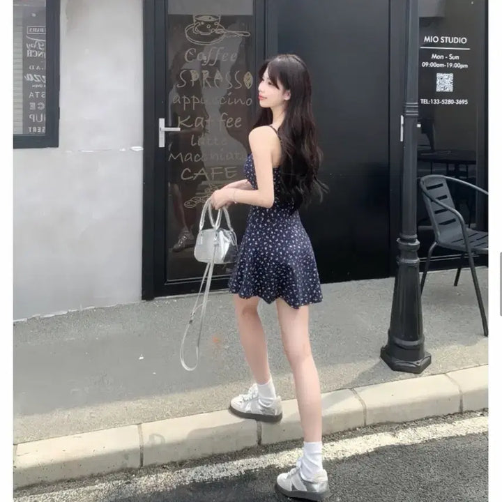 [BUNJANG] Floral Mini Dress and Cardigan Set - Navy / 플라워 꽃 미니 원피스 가디건 세트 리본 공항 여리핏 민소매 네이비 남색
