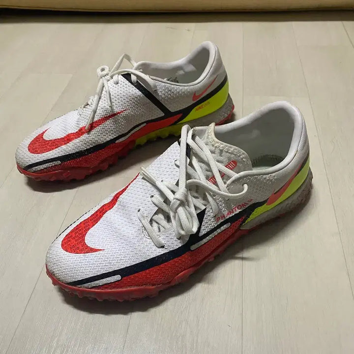 [SOLD OUT] 나이키 팬텀 gt2 프로 255