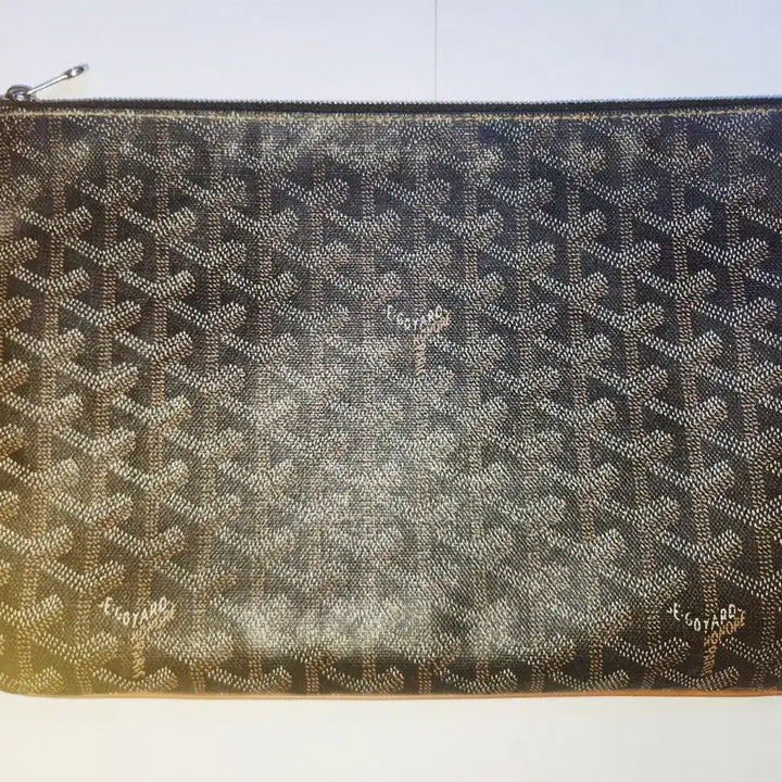 [SOLD OUT] 고야드 세나 클러치 MM 팝니다