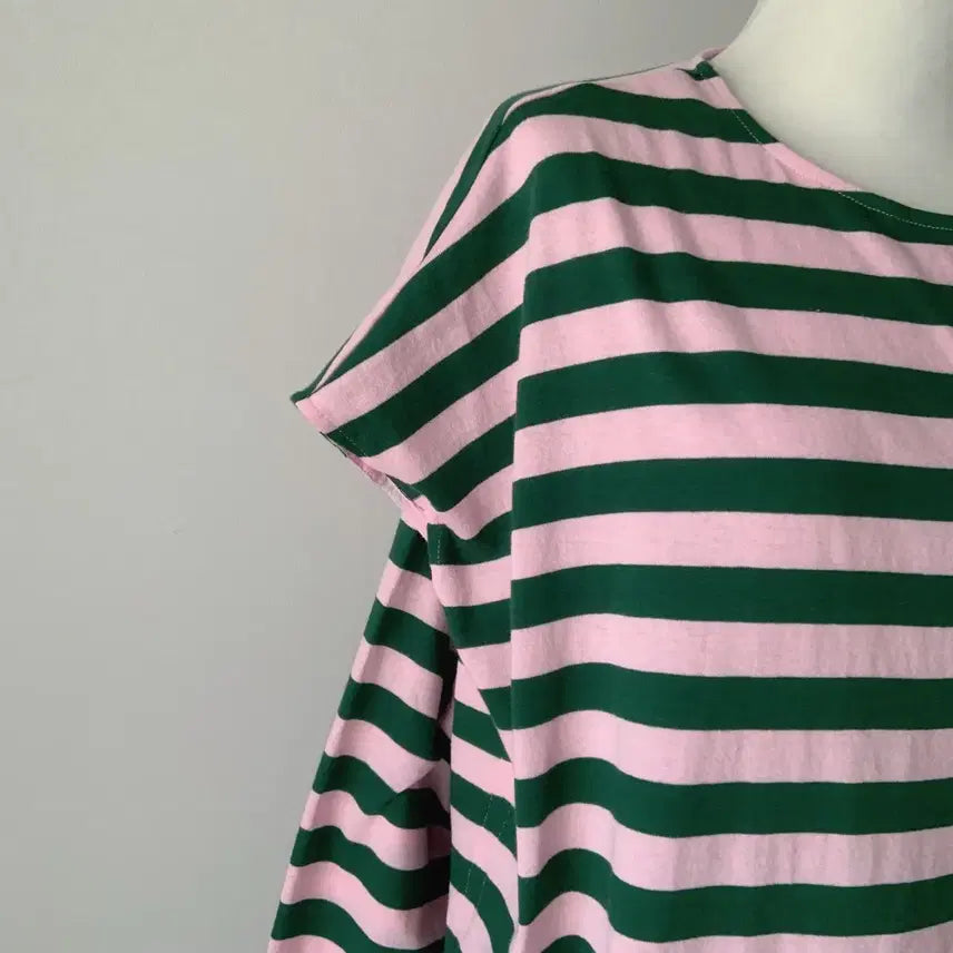 [BUNJANG] 1/4 Forum The Store Striped T-shirt (S) / 1/4 forum THE STORE 스트라이프 티셔츠 S