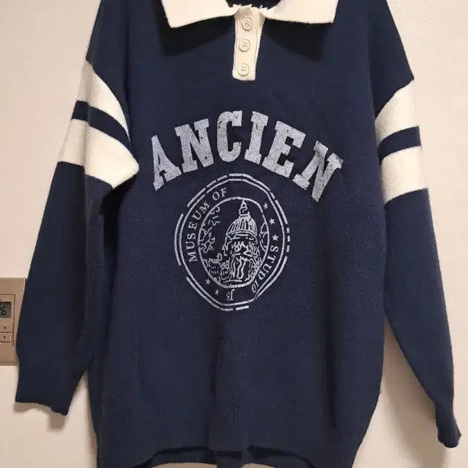 [BUNJANG] Navy & Ancient Printing Collar Knit / 네이비 앤시엔 프린팅 카라 니트