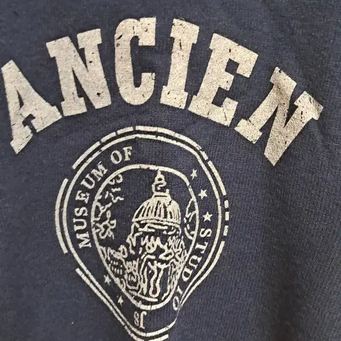 [BUNJANG] Navy & Ancient Printing Collar Knit / 네이비 앤시엔 프린팅 카라 니트